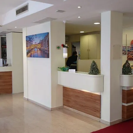 Meridiana Hotel 3*