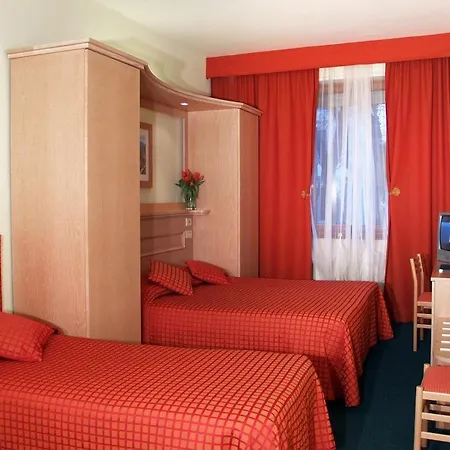 Ξενοδοχείο Meridiana 3*