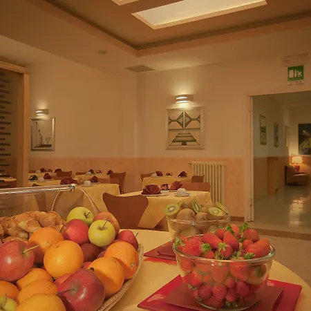 Meridiana Hotel